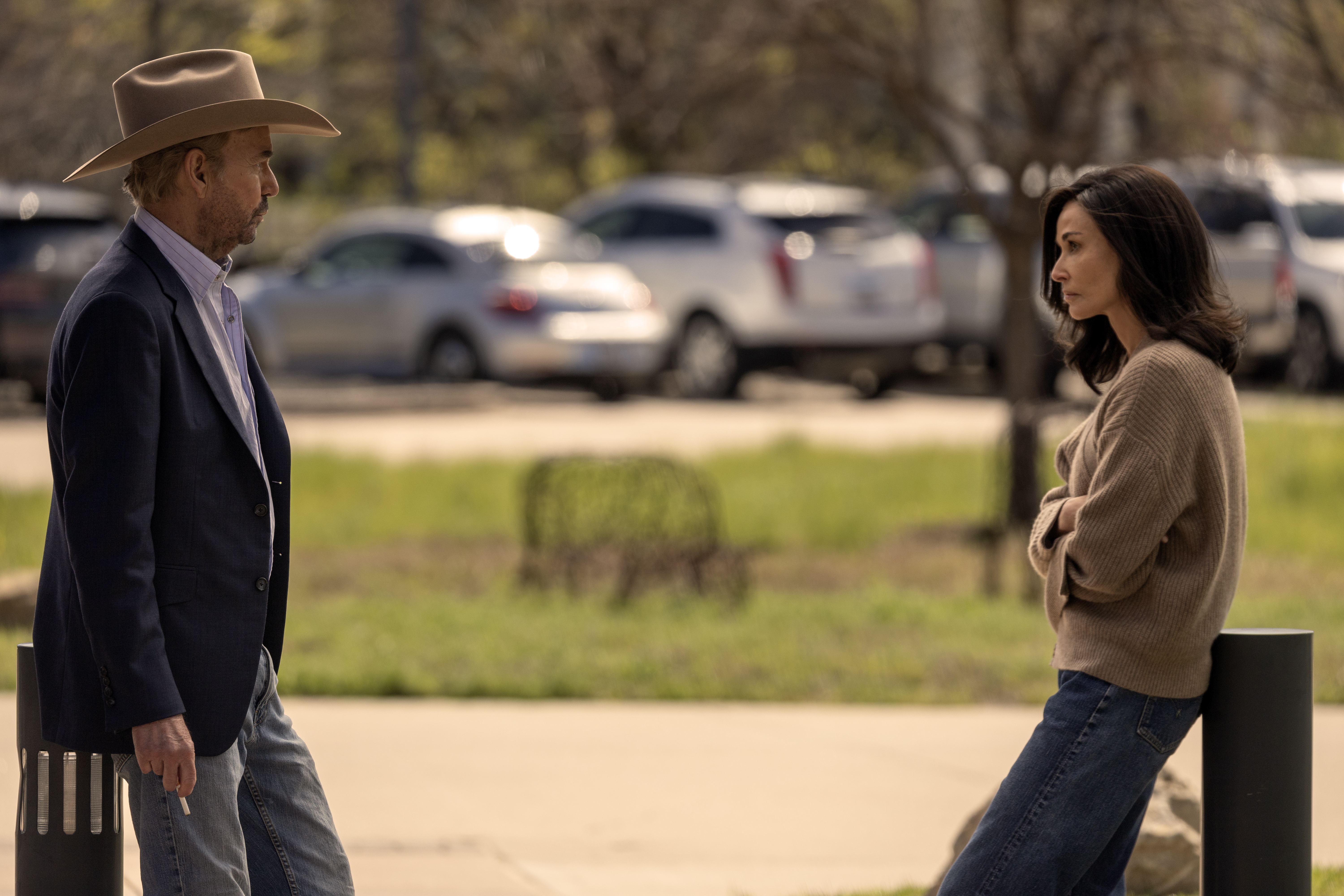 „Omul petrolului”, o incursiune explozivă în lumea petrolului semnată Taylor Sheridan. Toate motivele pentru care trebuie să vezi serialul de pe SkyShowtime  