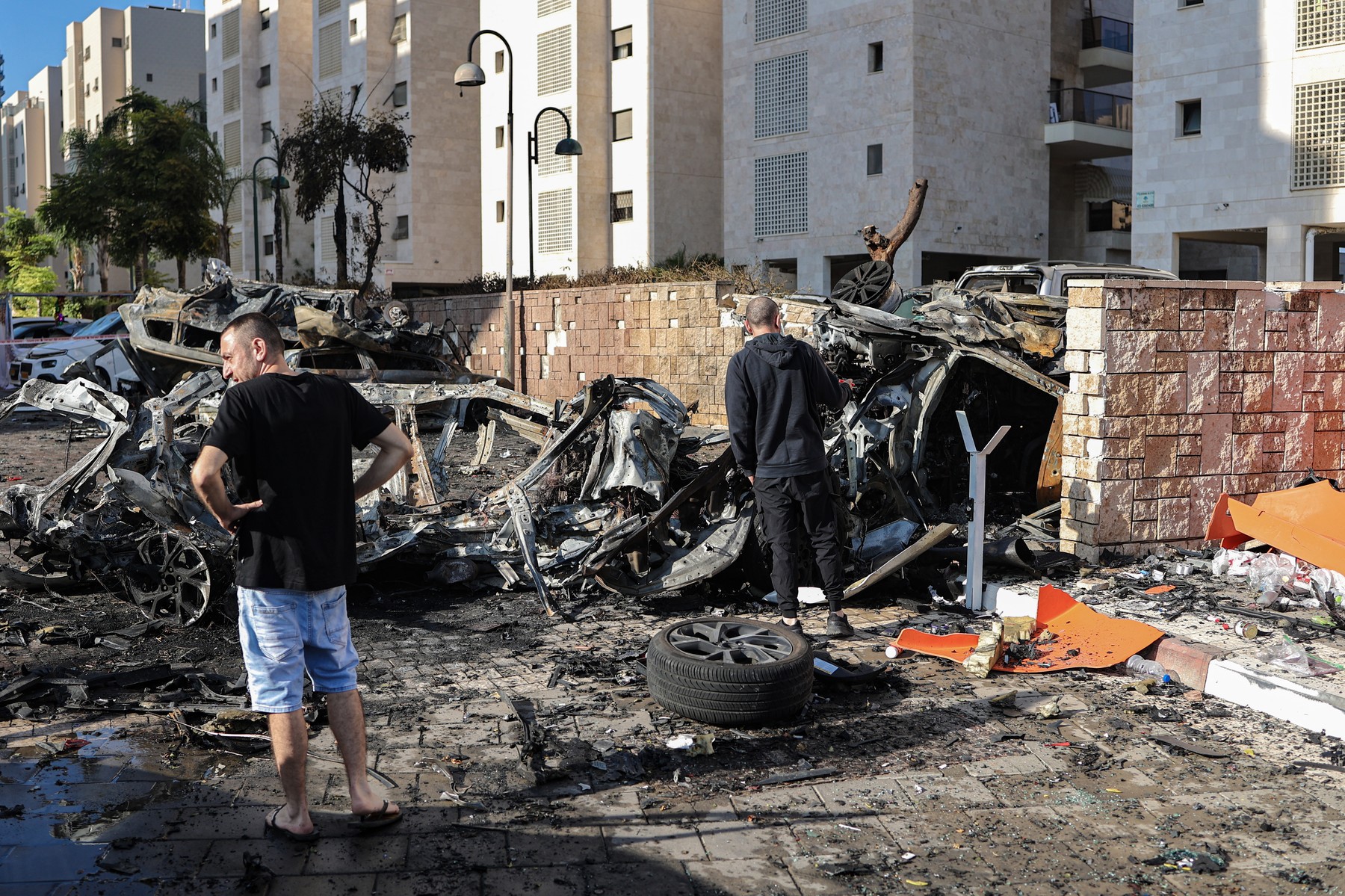 Israel, atacat de Hamas cu mii de rachete. „Suntem în război”, spune Netanyahu. Bombardamente puternice în Fâșia Gaza