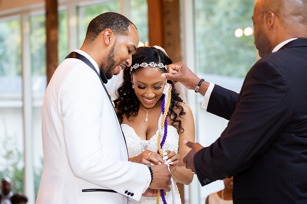 3 things you can do on your wedding day if dancing isn\'t your thing
