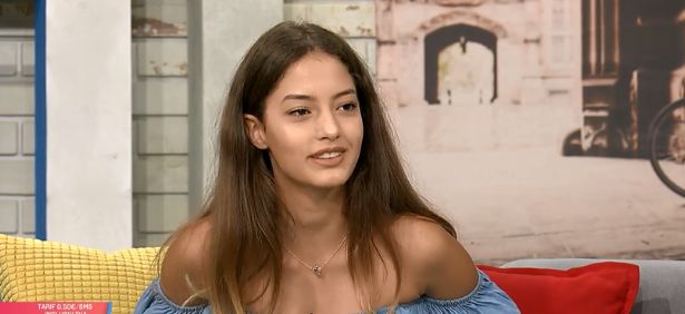 Ce mare s-a făcut fata lui Virgil Ianțu. Jasmina a trecut în clasa a șaptea | FOTO