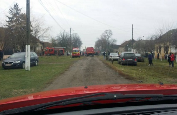 Erou de Crăciun! Un băieţel de 9 ani şi-a salvat fraţii mai mici dintr-un incendiu care le-a distrus casa