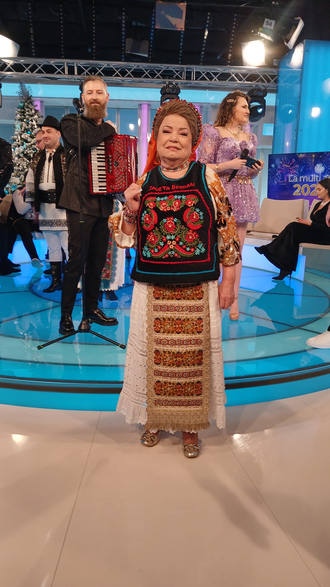 Mesajul Savetei Bogdan pentru Nicușor Dan, primarul Capitalei. „Ce primar ești, dacă nu organizezi spectacole de Crăciun. Cum să te mai votez?”