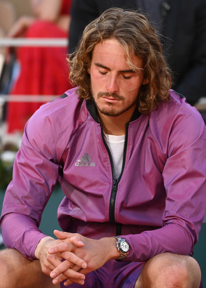 Stefanos Tsitsipas, mesaj sfâșietor după finala pierdută la Roland Garros. Bunica lui a murit înainte de meci