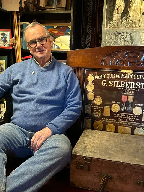 Românul fugit din Iași și ajuns „noul Louis Vuitton” la Paris a scăpat de Auschwitz, dar a murit anonim. La Lausanne, cu Jil Silberstein, nepotul celui care a cucerit Parisul și Europa cu gențile sale: „Artist de geniu”