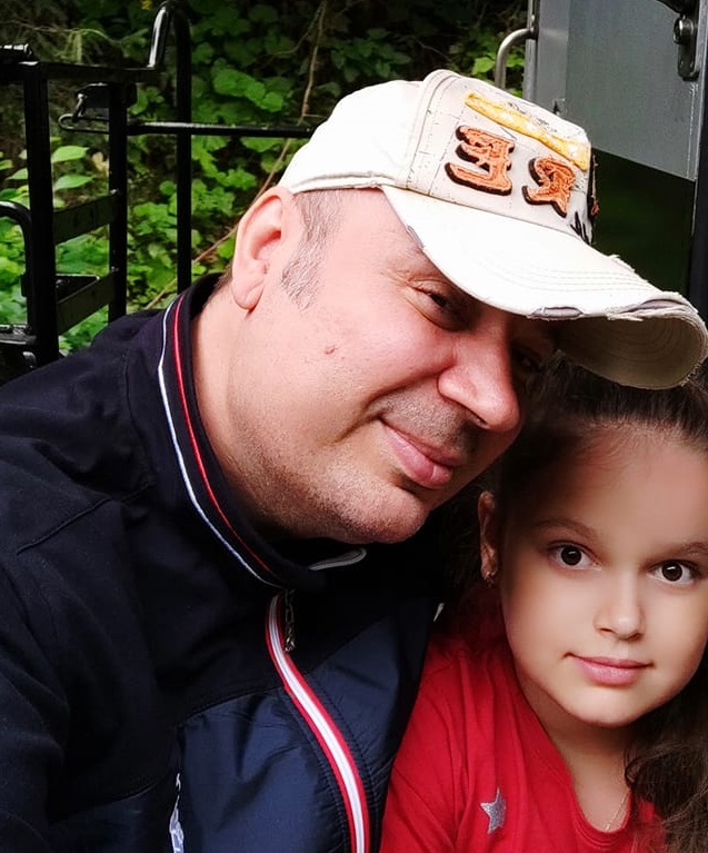Viața neștiută a lui Dan Helciug. S-a confruntat cu instabilitate emoțională și are o traumă despre care vorbește cu greu