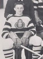 Fostul hocheist canadian Dickie Moore, câştigător de şase ori al Cupei Stanley, a murit la 84 de ani