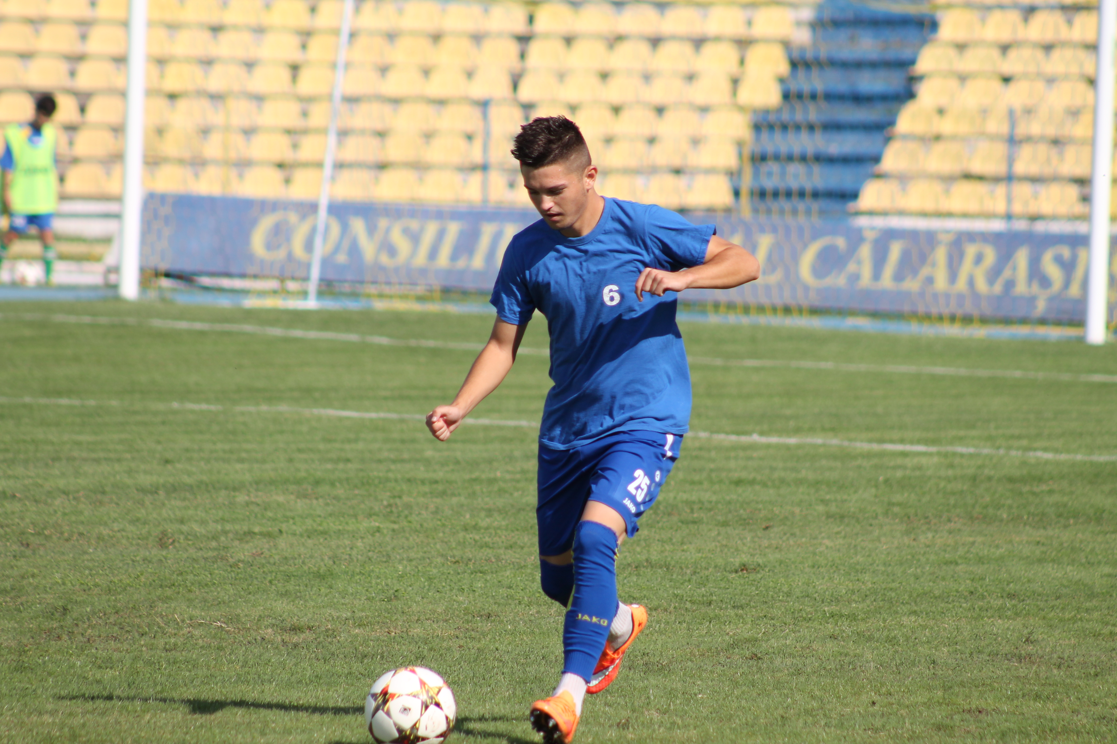 Alex Stoica, noul ”briliant” al lui Gică Hagi. 4 goluri pentru Călărași / INTERVIU