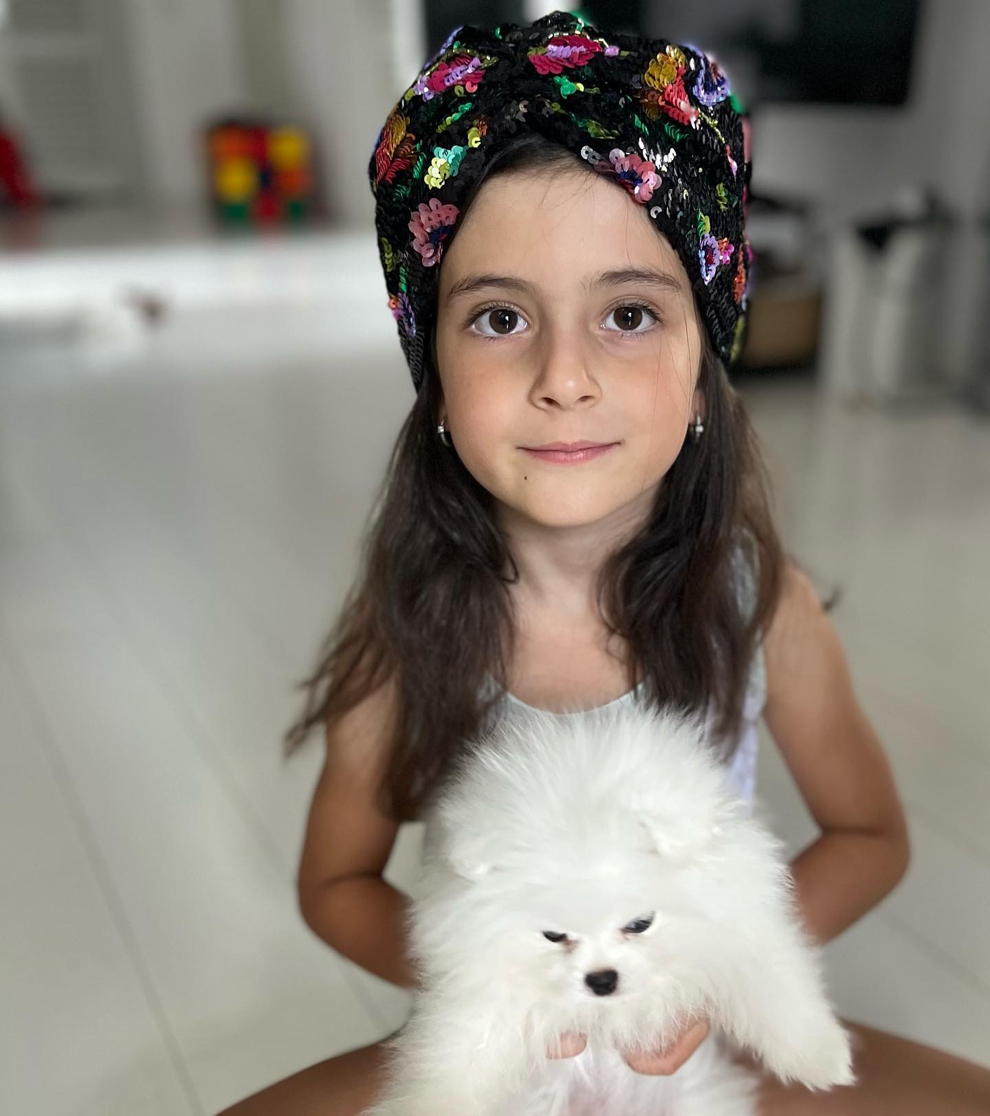 Fetița Amaliei Enache a împlinit 6 ani. „Ai un dar important: te faci iubită”. Vedeta nu vrea să spună cine e tatăl Almei