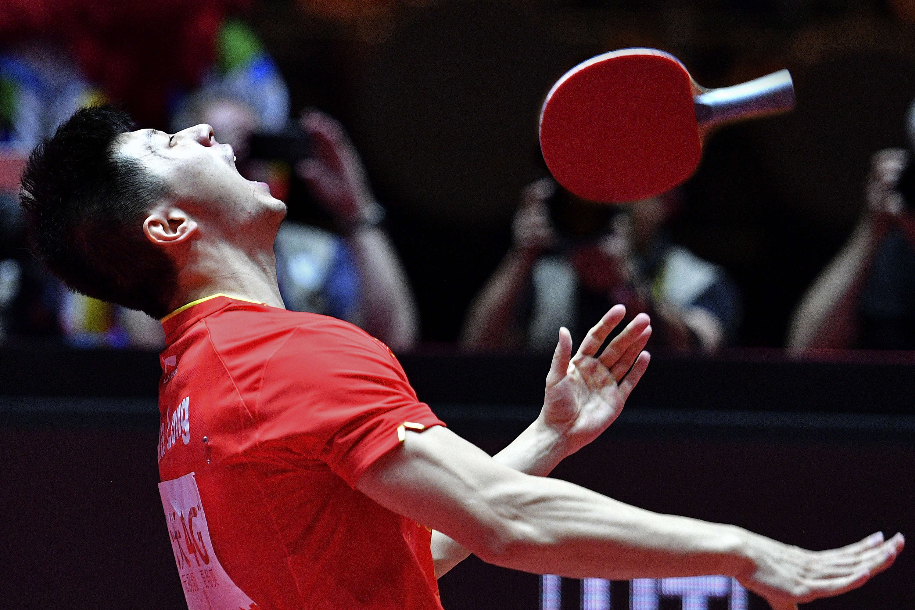 UPDATE. Finală ”made in China” la Mondialul de tenis de masă: Ma Long l-a învins dramatic pe Fan Zhendong. China - 4 medalii de aur, Japonia una / VIDEO