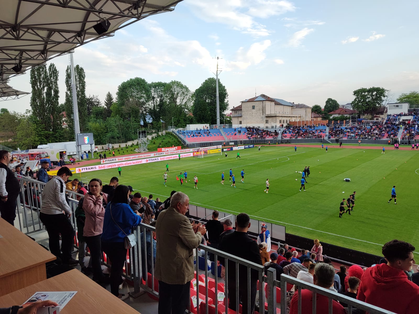 Chindia a retrogradat în liga secundă, la primul meci jucat pe noul stadion din Târgoviște. FC Argeș și UTA vor juca barajul de supraviețuire