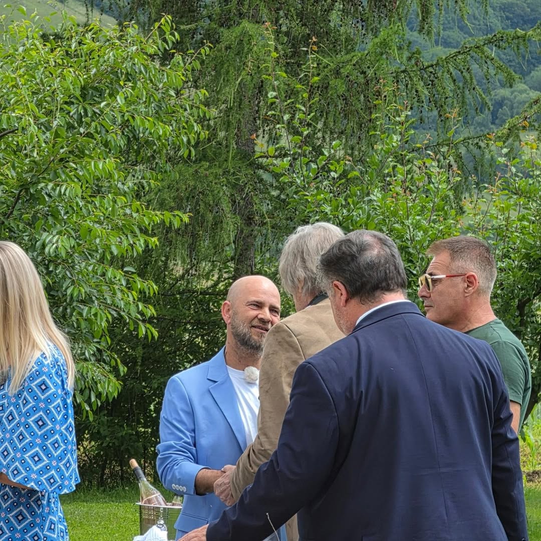 Momente emoționante pentru Cosmin Seleși la MasterChef! Ce s-a întâmplat când Florin Piersic i-a sunat părinții în direct