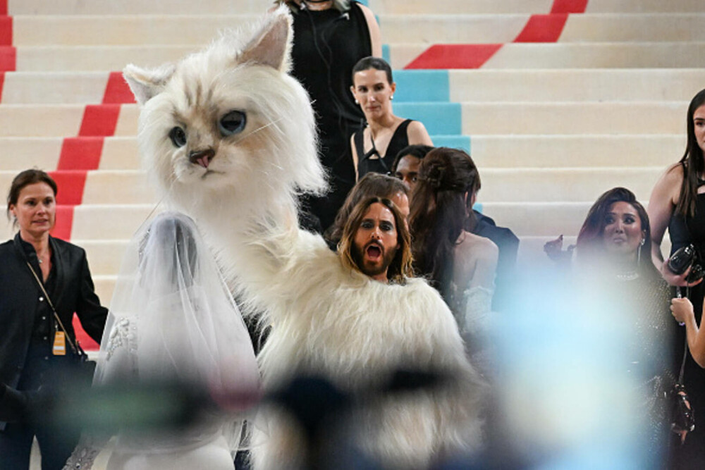 Apariții spectaculoase la Met Gala 2023. Olivia Wilde, Salma Hayek sau Rihanna, printre cele mai elegante apariții