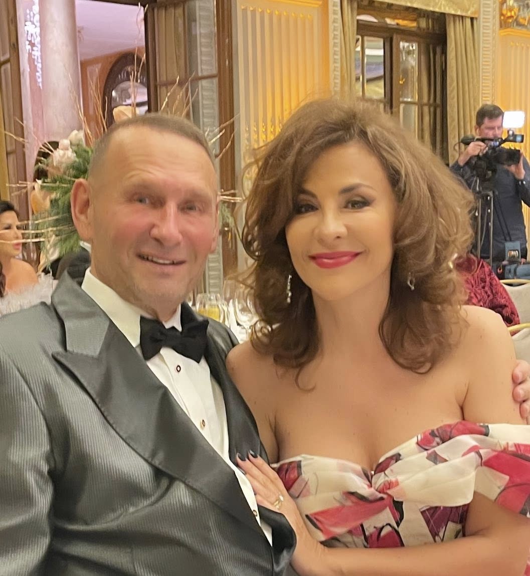 Mesajul Adinei Alberts pentru Viorel Cataramă, care a împlinit 71 de ani: „Viața alături de tine a fost despre curaj, reziliență, alegeri dificile”
