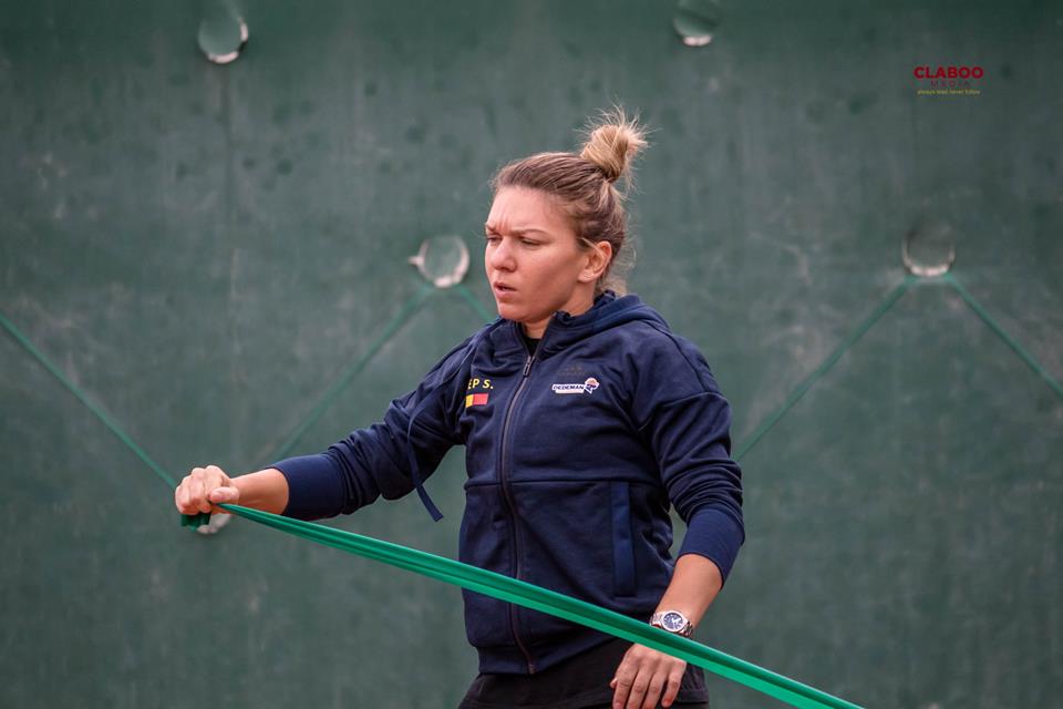 Simona Halep se pregătește cu zâmbetul pe buze pentru confruntarea cu Marea Britanie din Fed Cup | GALERIE FOTO&VIDEO