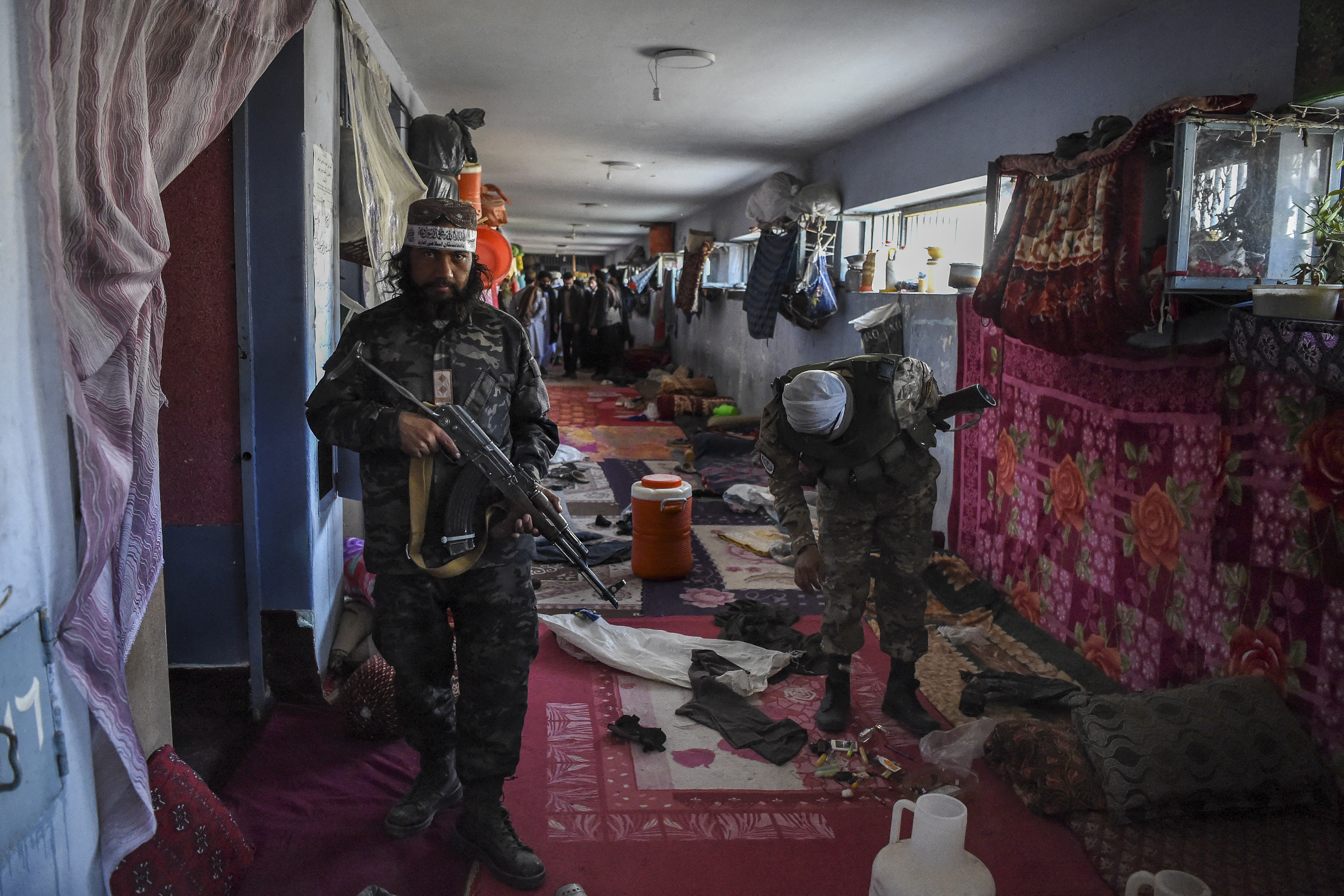 Infractorii deportați din Germania în Afganistan au fost duși în cea mai terifiantă închisoare din Kabul: „Fiecare zi acolo e ca un an”