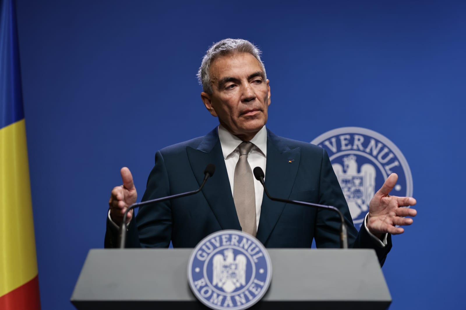 Ilie Bolojan și Dragoș Anastasiu au prezentat măsurile pentru reforma companiilor de stat: „Ministerele vor publica datele, nu e o rușine”