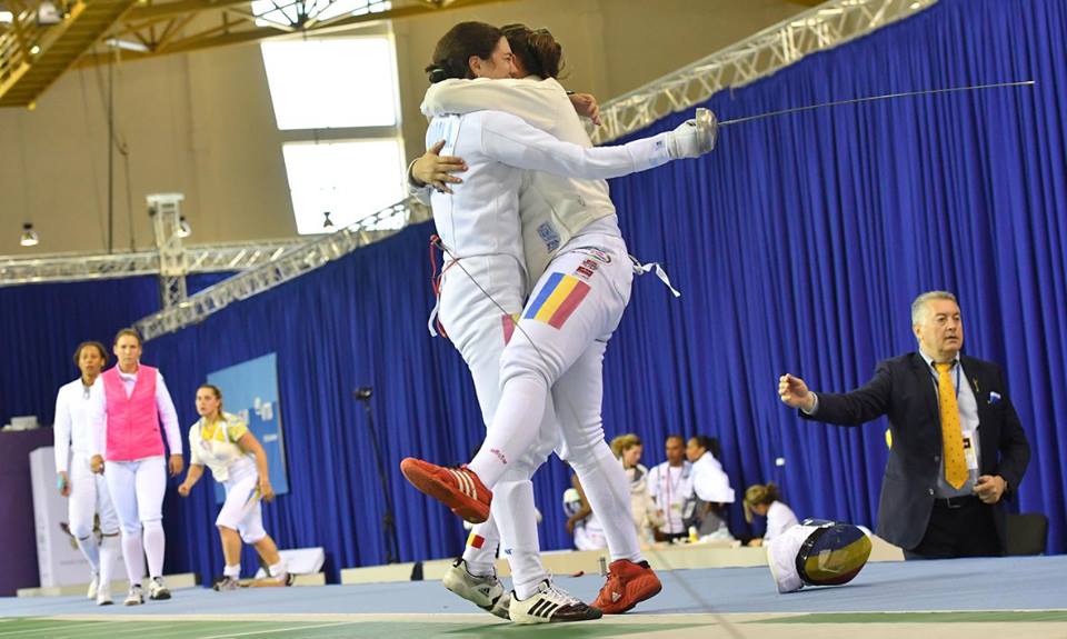 Primire de gală pentru medaliatele cu bronz la spadă la Campionatele Europene de scrimă / FOTO
