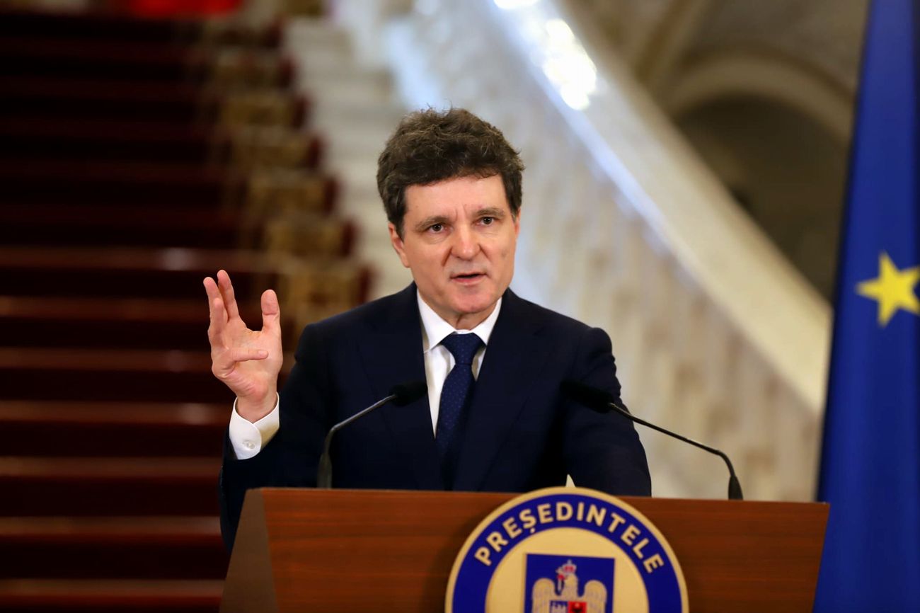 Nicușor Dan, prima reacție după ce Guvernul Bolojan a fost demis prin moțiunea de cenzură PSD-AUR: „Invit la calm”. Când vom avea un nou Guvern