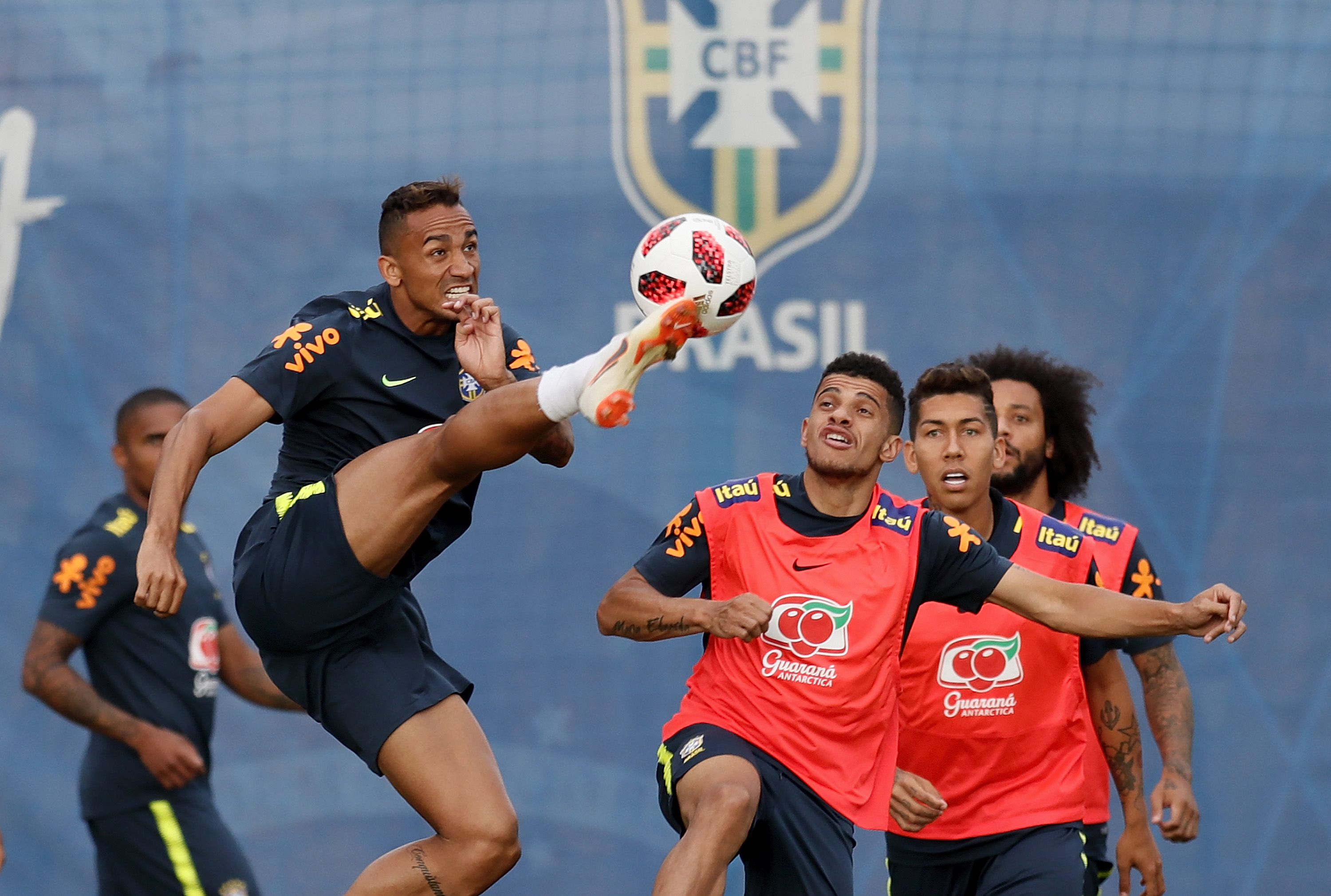 Brazilia - Belgia 1-2, în sferturile Campionatului Mondial de fotbal Rusia 2018. Turneul final, fără sud-americani. Prima semifinală, Franța - Belgia