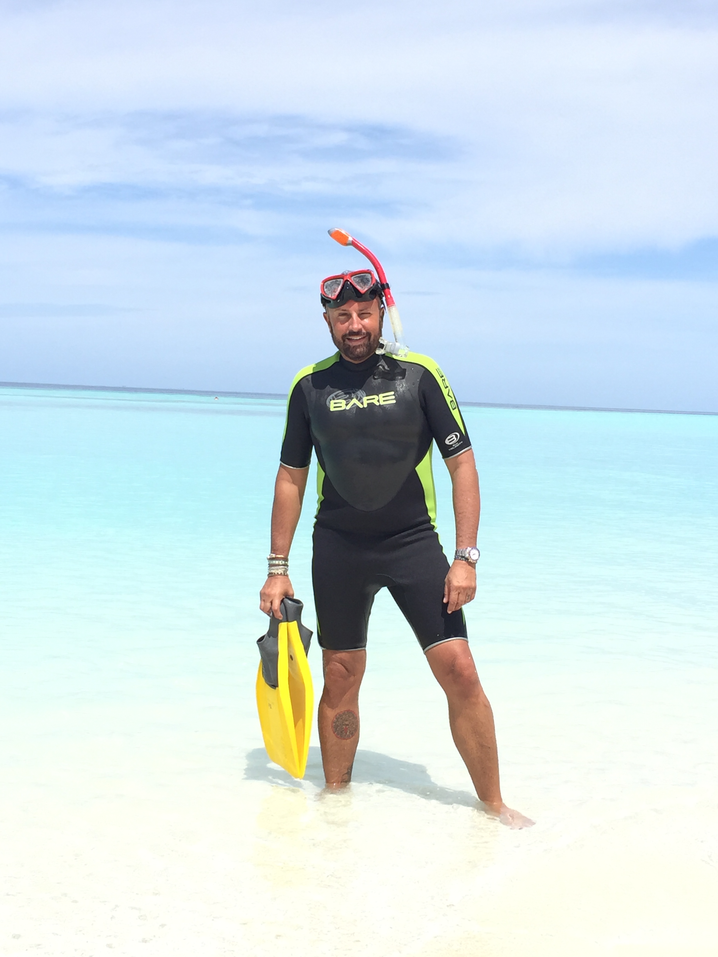 EXCLUSIV | Cătălin Botezatu, cină contra cronometru în Maldive. A mâncat pe fugă să nu se scufunde insula