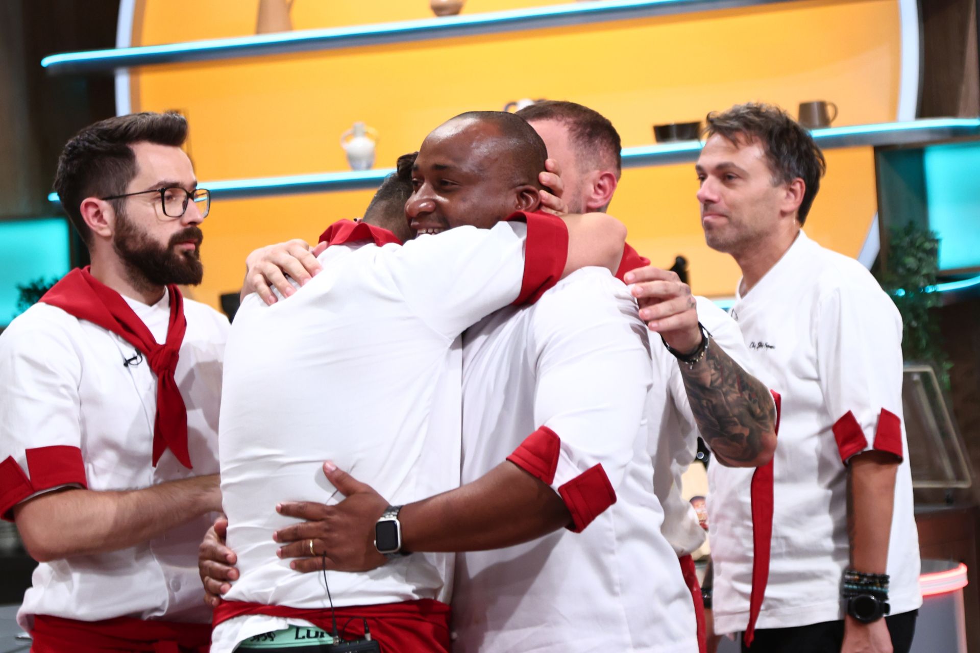 Ghiță, Amme și George, eliminați de la „Chefi la cuțite”, sezonul 14. Provocare neașteptată diseară: „Cum să pregătim 14 farfurii cu jucăriile astea?!”