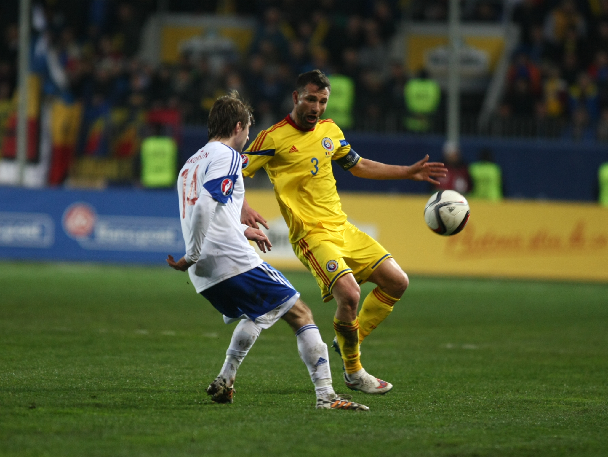 România - Feroe 1-0. S-a scandat: "Ruşine să vă fie!" / GALERIE FOTO