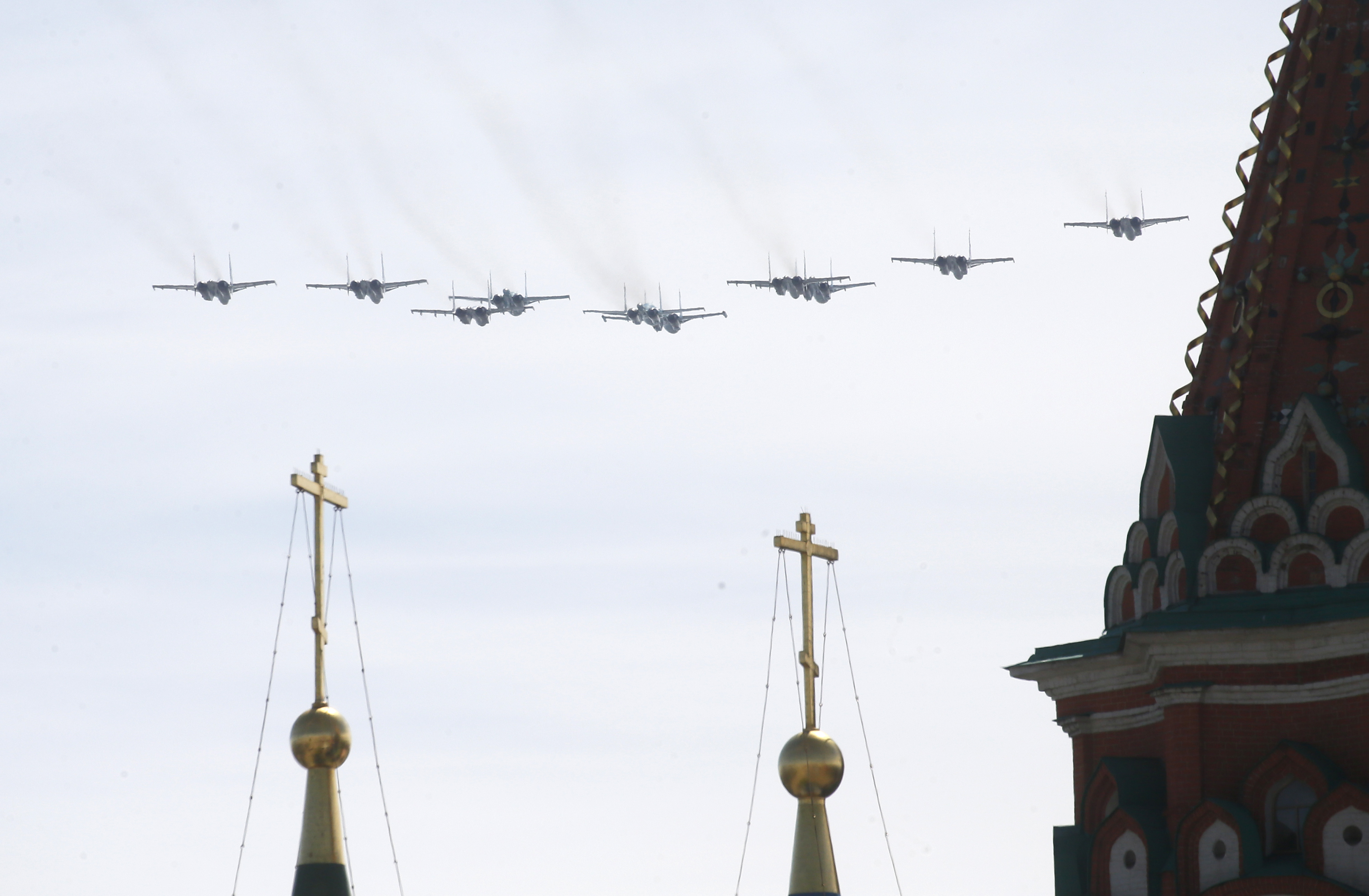 GALERIE FOTO | Parada impresionantă la Moscova, de Ziua Victoriei. Rusia și-a etalat cele mai noi și performante arme