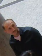 Un colier regal cu 673 de diamante, de 4,3 milioane de dolari, a fost furat dintr-un muzeu din Viena, în plină zi