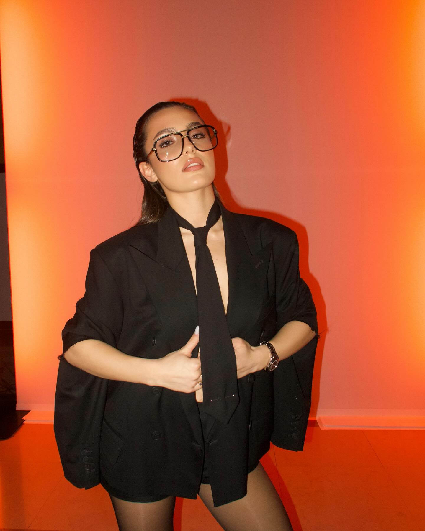 Alexia Eram și iubitul au uitat că sunt în public. Cum a fost surprinsă fiica Andreei Esca la mare