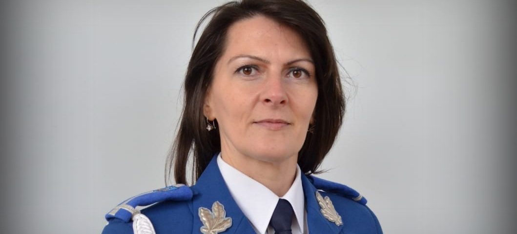 UPDATE: Jandarmerița spulberată pe trecerea de pietoni la Suceava a murit. Copilașul ei este în comă. Imagini înfiorătoare cu momentul impactului / VIDEO