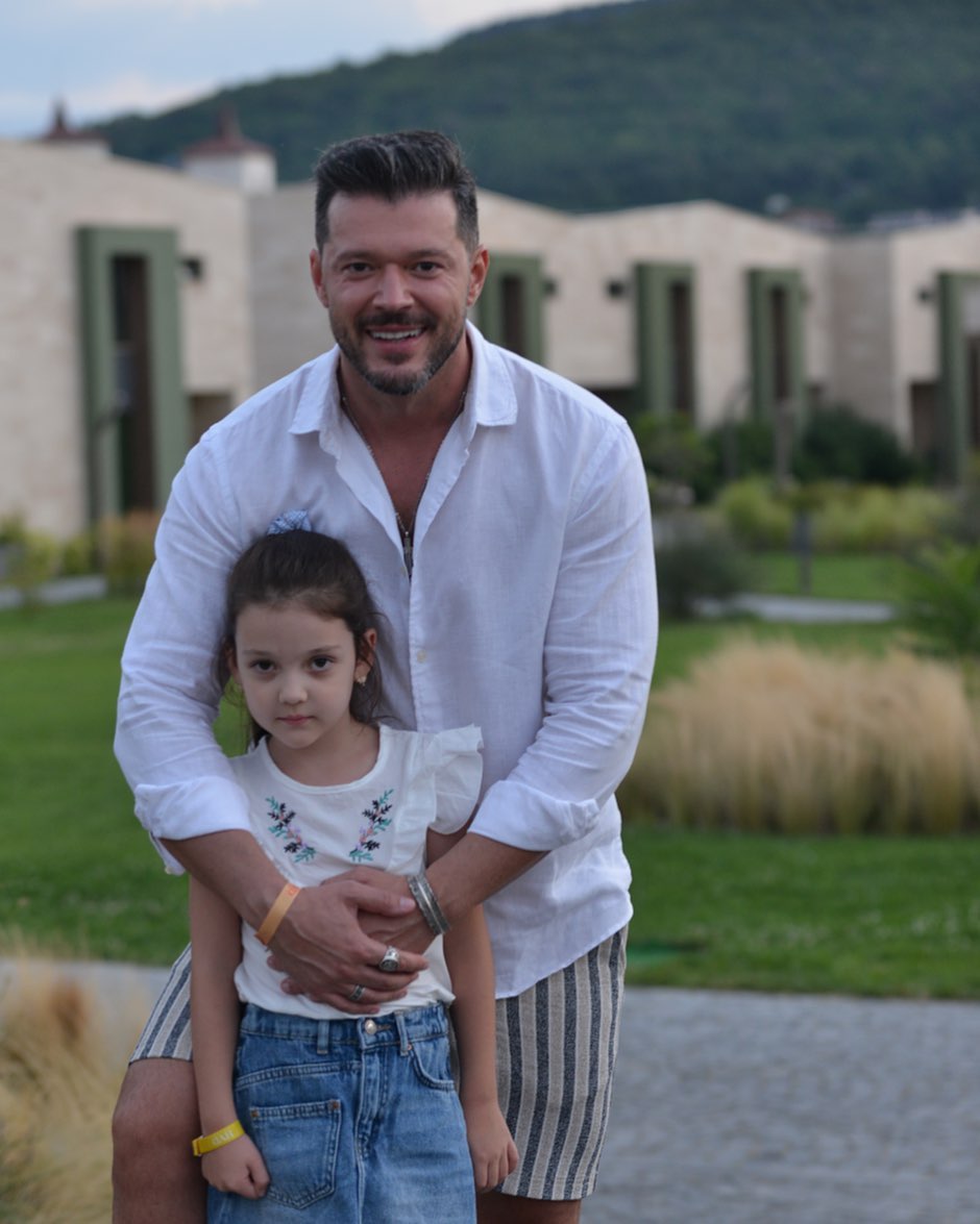 Victor Slav, pus în dificultate de fiica lui, Sofia: „Ea face programul, pentru că e șefă”