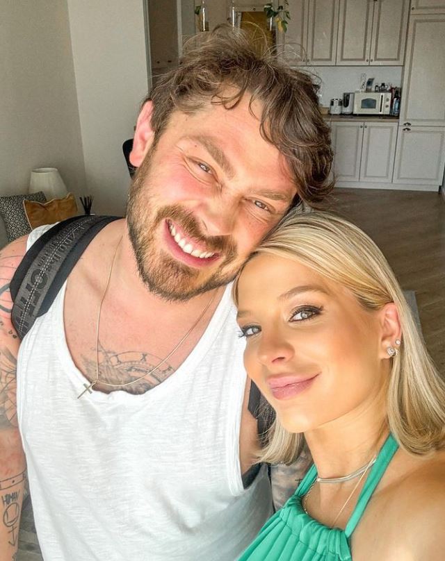 Ana Baniciu, momente dificile înainte de a naște: „Se auzea cum bătăile inimii scădeau”. Primele imagini cu bebelușul