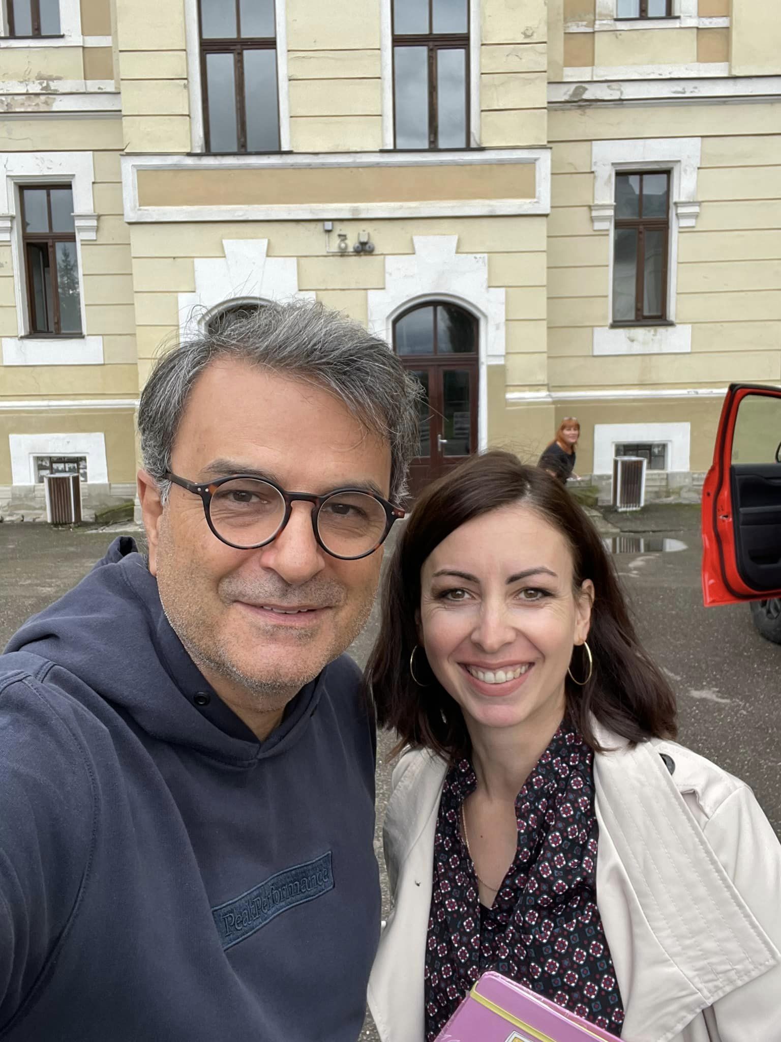 Lucian Mîndruță, explicații după ce și-ar fi înșelat soția. În urmă cu 15 ani a fost surprins cu o altă femeie: „Povestea aceea are să îi urmărească pe copiii mei”