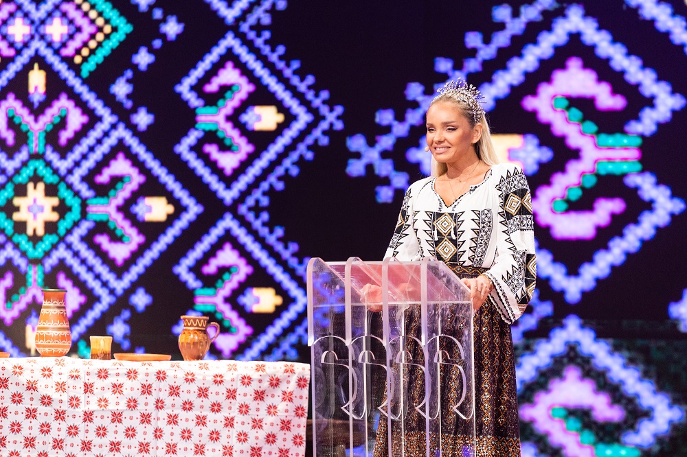 Nicoleta Luciu, Cuza, Ioana Ginghină și Dorian Popa, printre vedetele prezente pe scena „Stand-Up Revolution”