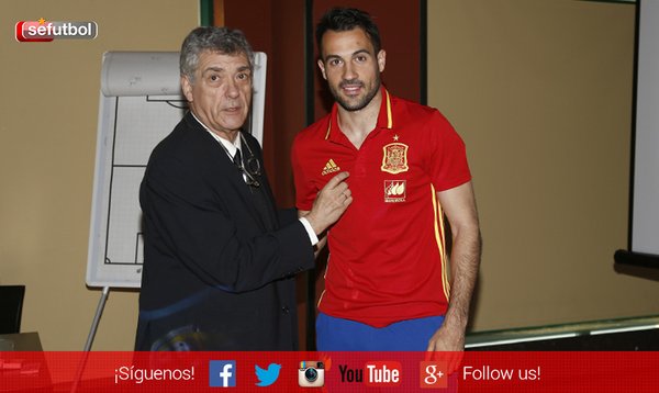 Spaniolii stau baricadați în hotel până la meci. Programul campionilor