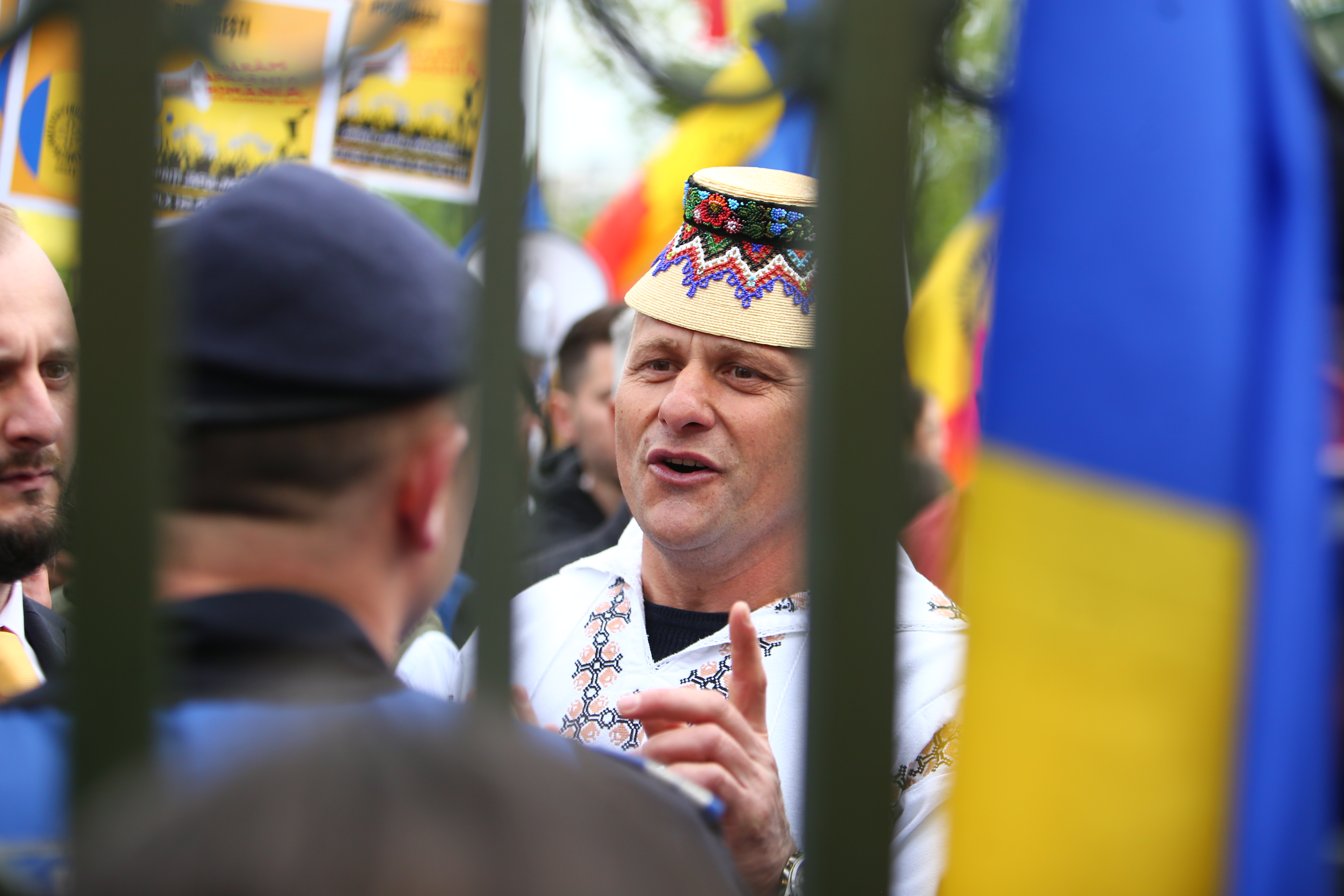 Ziua în care democrația a încasat patru gloanțe. Cum a schimbat AUR prin forță regulile din Parlament&nbsp;