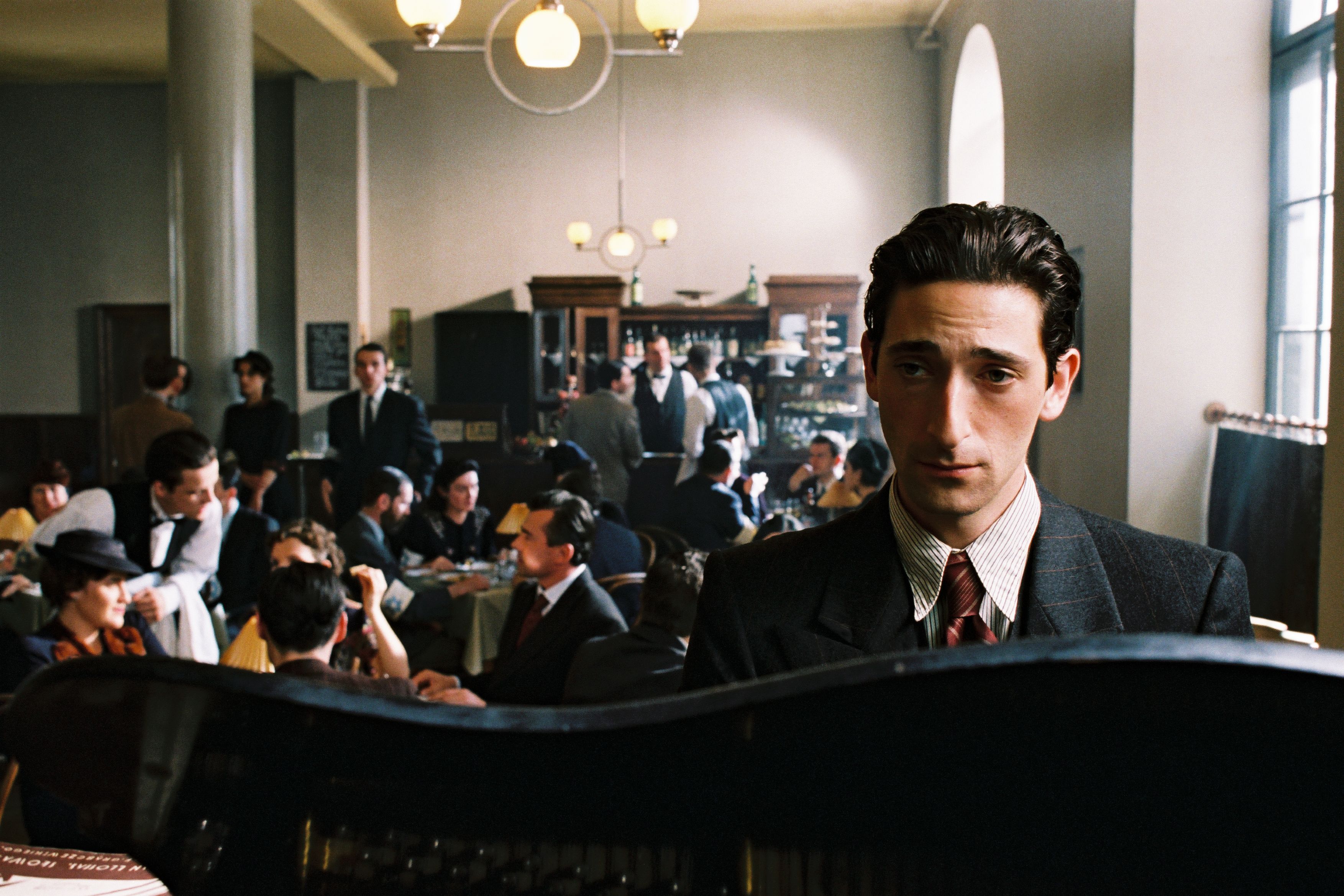Filme cu actorii nominalizați la Oscar 2025. Unde îi poți urmări pe Sebastian Stan și Adrien Brody