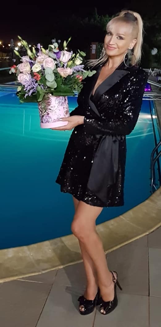 Simona Florescu, fosta soție a lui Ion Dichiseanu, într-o formă de invidiat la 54 de ani. Cât de bine arată artista