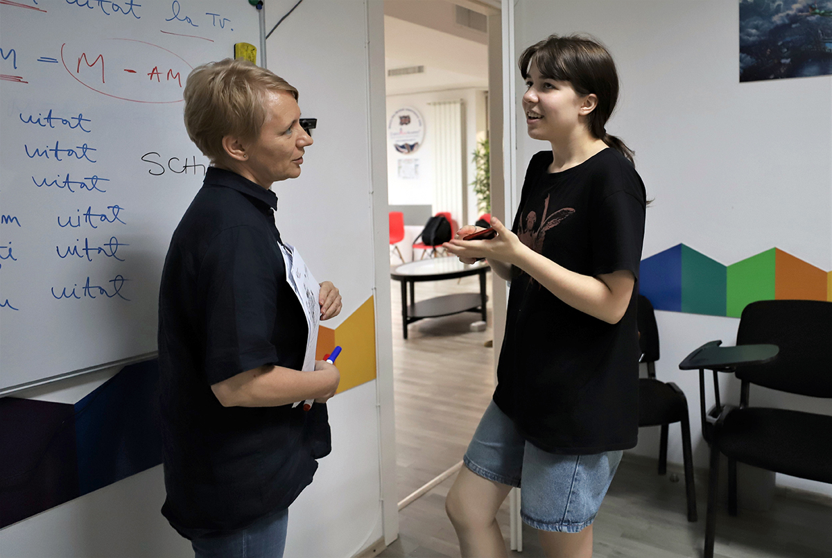 Mesaj de Ziua Limbii Române de la refugiații ucraineni care o studiază: „O învăț în primul rând ca să vă mulțumesc și apoi ca să mă ajute să-mi găsesc de muncă”