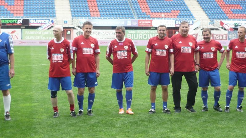 ”Regele” Hagi a revenit pe teren la 50 de ani! A făcut furori în Polonia