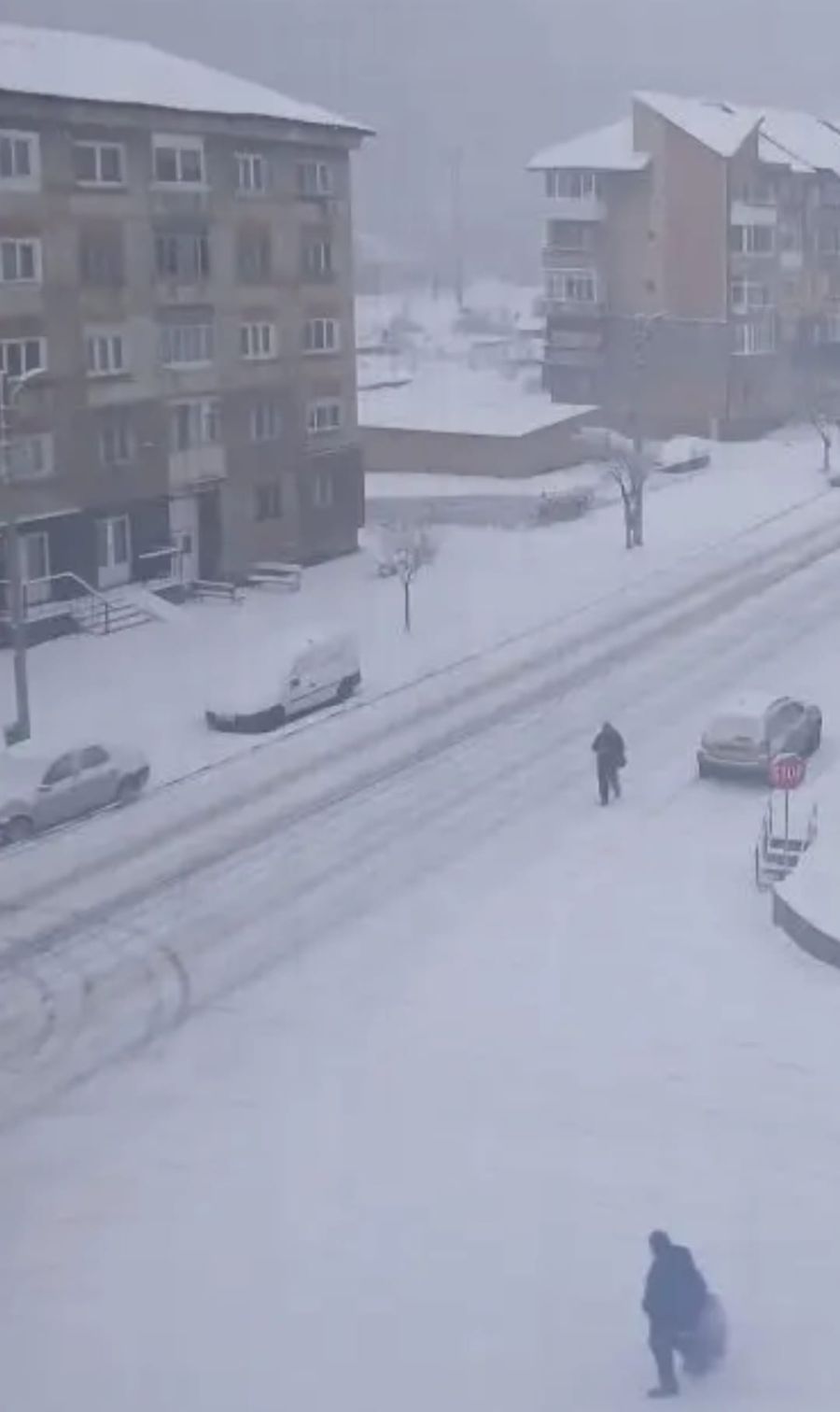 Orașul din România unde ninge ca în povești în ajun de Crăciun