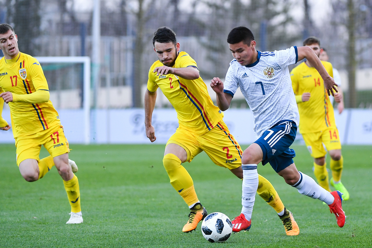 Antrenorul Daniel Oprescu, după ce tricolorii U19 au ratat calificarea la Euro 2019: ”Nu înțeleg de ce se face o tragedie” | VIDEO