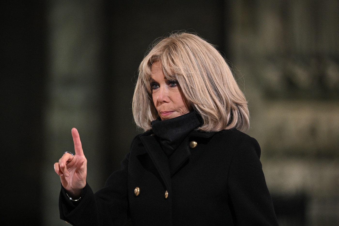 Ce mănâncă Brigitte Macron pentru a avea o formă de invidiat la 72 de ani. Îi place să gătească dimineața și seara
