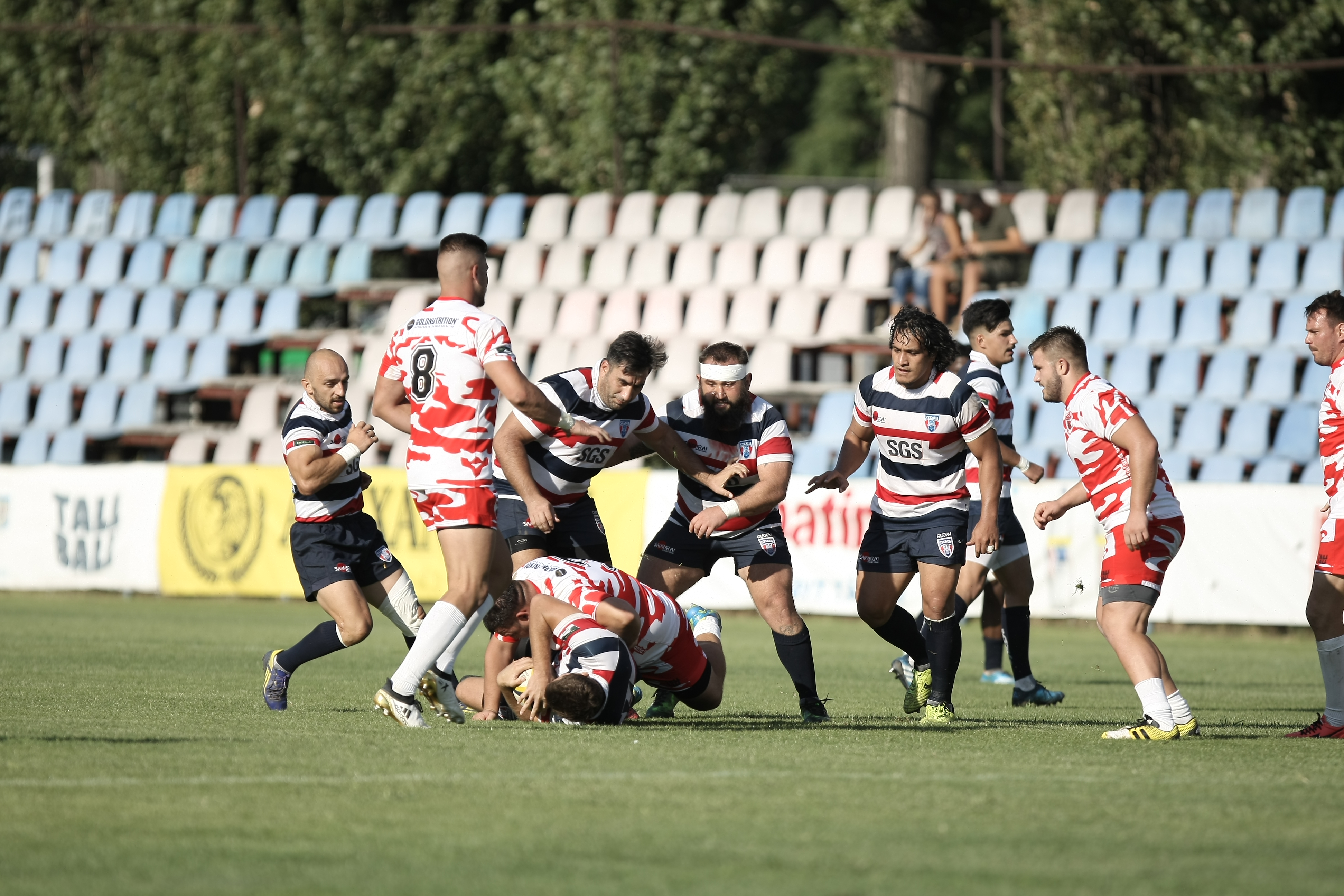 Superliga de rugby 2017 începe sâmbătă. Baia Mare a trecut de U Cluj, remiză la București. Steaua a bătut Dinamo / FOTO