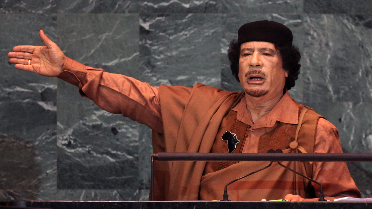 Libyan leader Col. Moammar Gadhafi delivers an address to the United Nations General Assembly at U.N. headquarters September 23, 2009 in New York City. [Photo by Mario Tama/Getty Images]