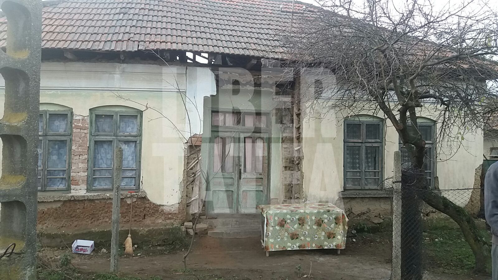REPORTAJ: Două familii îndoliate după crima de la metrou. Alina, copilul adoptat de vecini din cauza sărăciei în care trăia