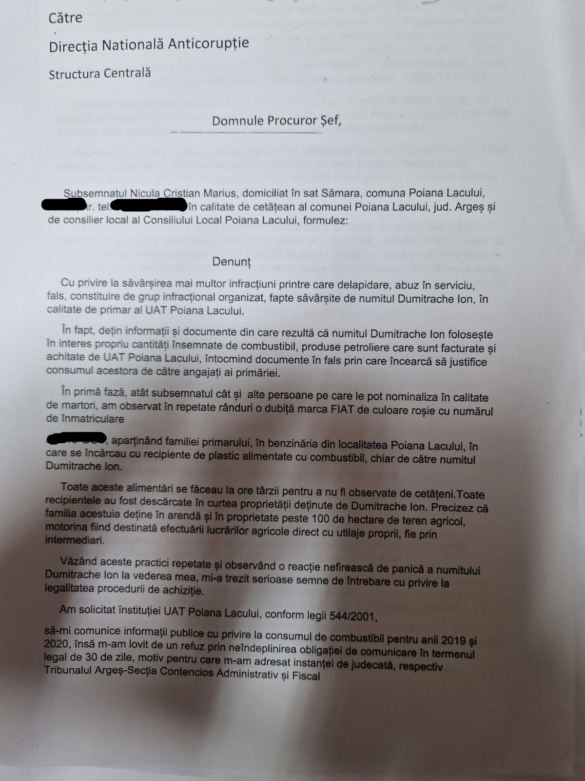 DOCUMENTE. Într-o comună argeșeană, în pandemie, când cursurile erau online, microbuzele școlare au continuat să consume tot atâta benzină ca înainte. Explicația primarului