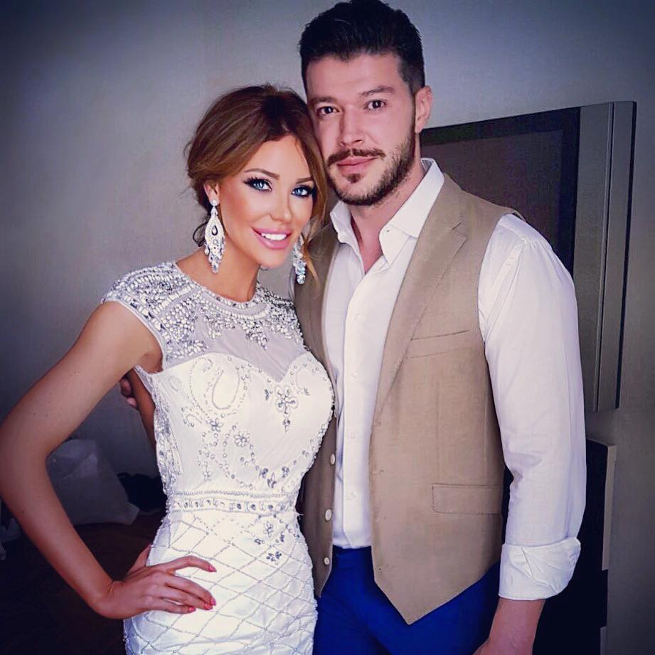 EXCLUSIV/ Bianca Drăgușanu și Victor Slav, Revelion romantic, departe de casă! Au decis cu greu să se despartă de fiica lor