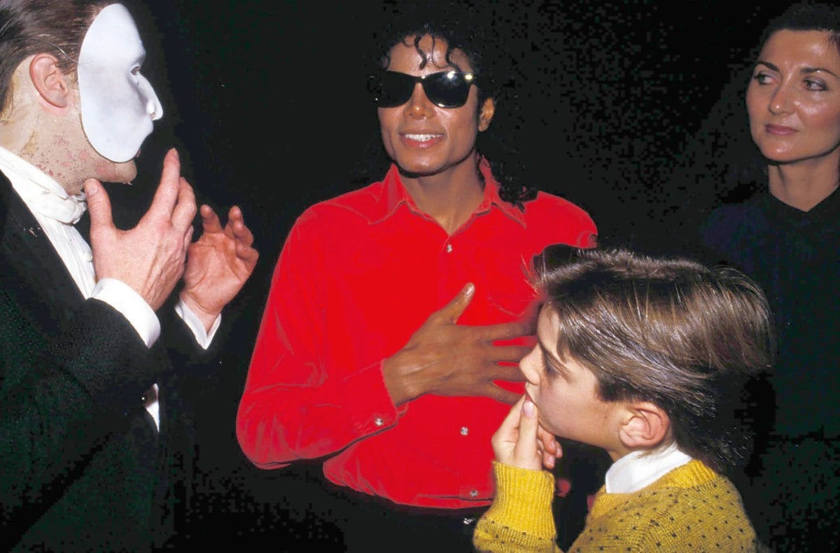 Mănușa legendară a lui Michael Jackson, scoasă din nou la licitație. Accesoriul purtat în Victory Tour pornește de la 20.000 de dolari