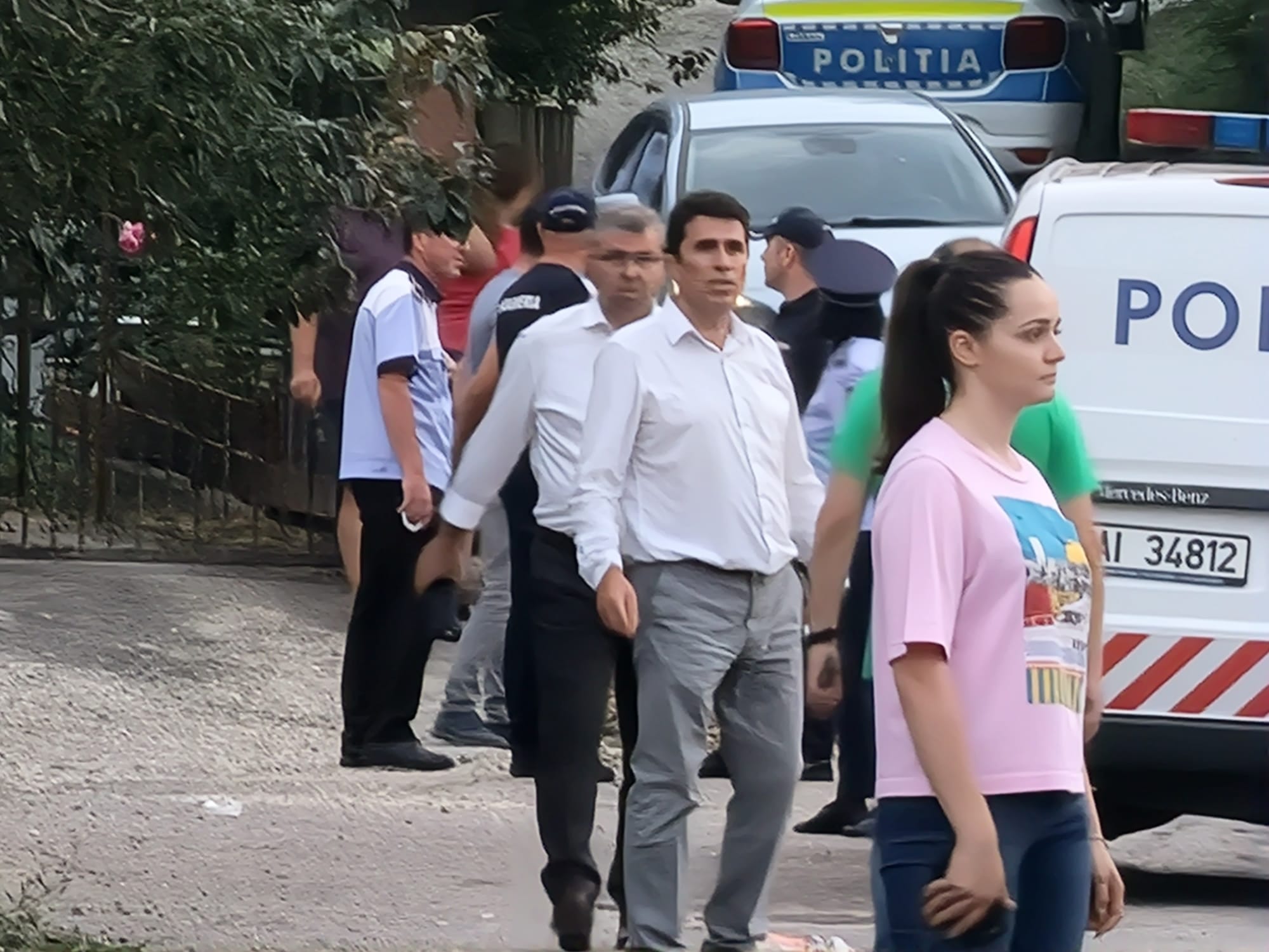 Cinci membri ai unei familii, între care o fetiță de 5 ani, uciși în casa lor, în Argeș. Cine este principalul suspect al crimelor